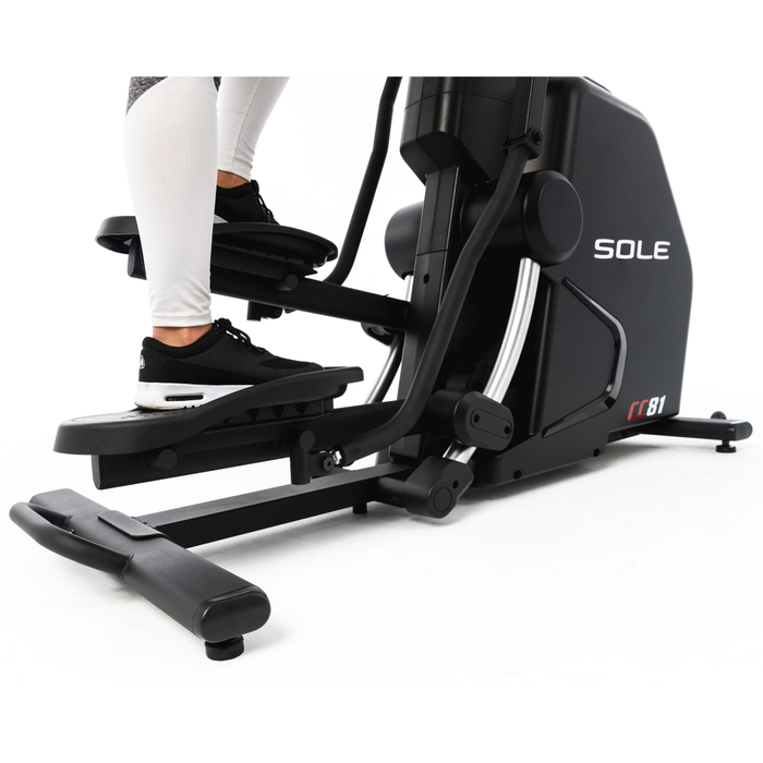 Sole-Fitness-CC81-Climber-Product-Gallery-2
