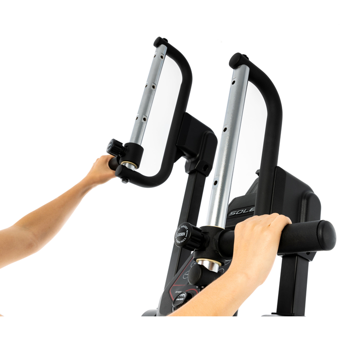 Sole-Fitness-CC81-Climber-Product-Gallery-5